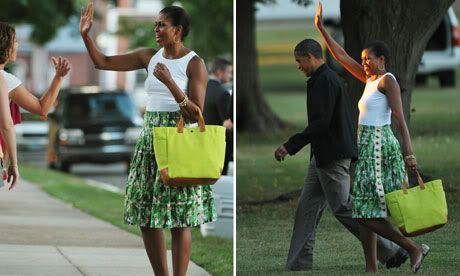 Michelle-Obama--005-Green-Handbag-1