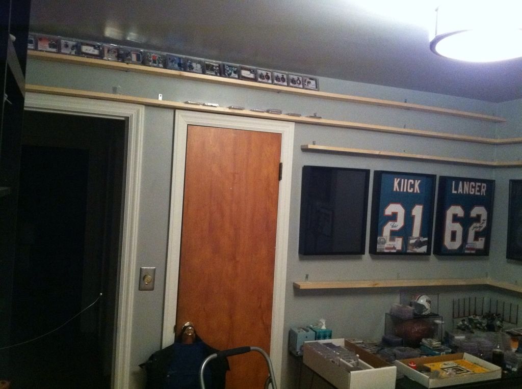 Cheap way to frame jerseys ? Blowout Cards Forums