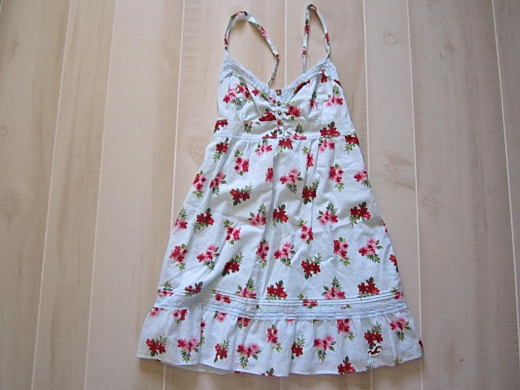 Hollister by Abercrombie Floral Logo Summer Sun Dress Cute Pretty XS S