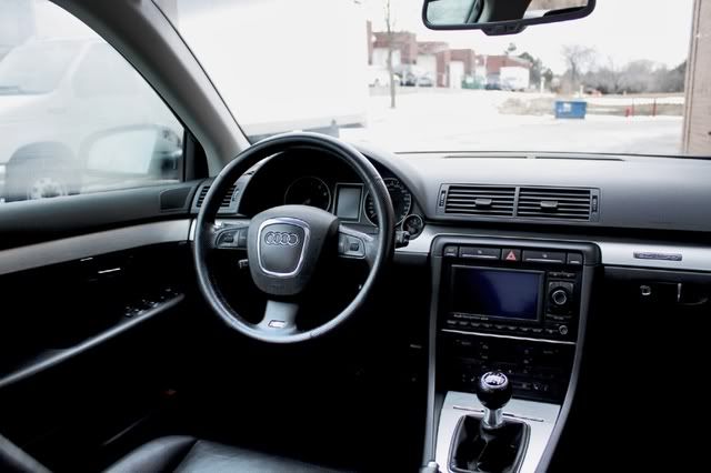 Hoomistu Audi A4 S Line Interior