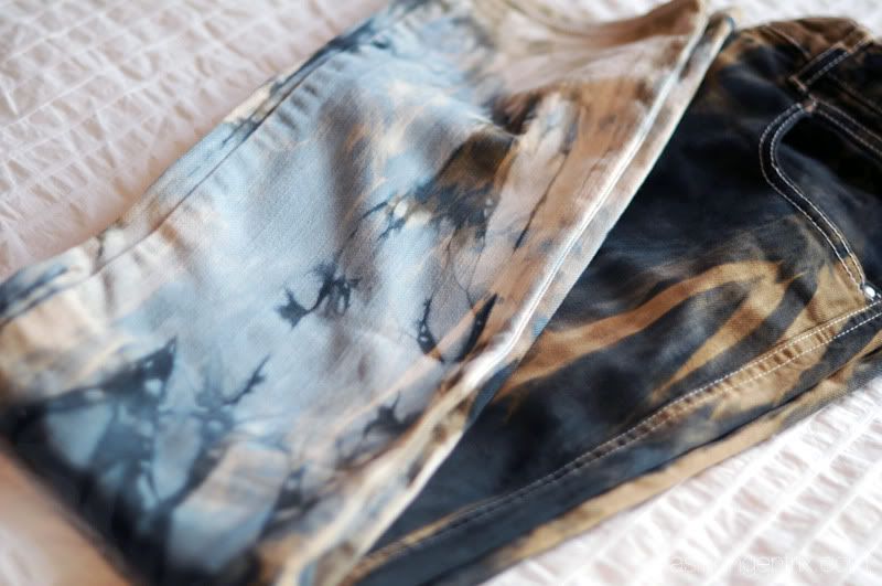 Tie Dye, Jeans, DIY, Menswear, Fashion, Style, Recycle, Denim, White, Style, Lifestyle