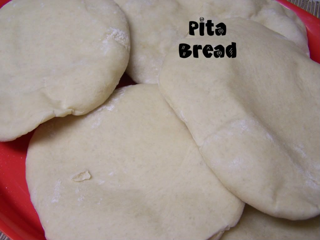 Short and Sweet – Recipe: Pita Bread – Cooking for My Kids