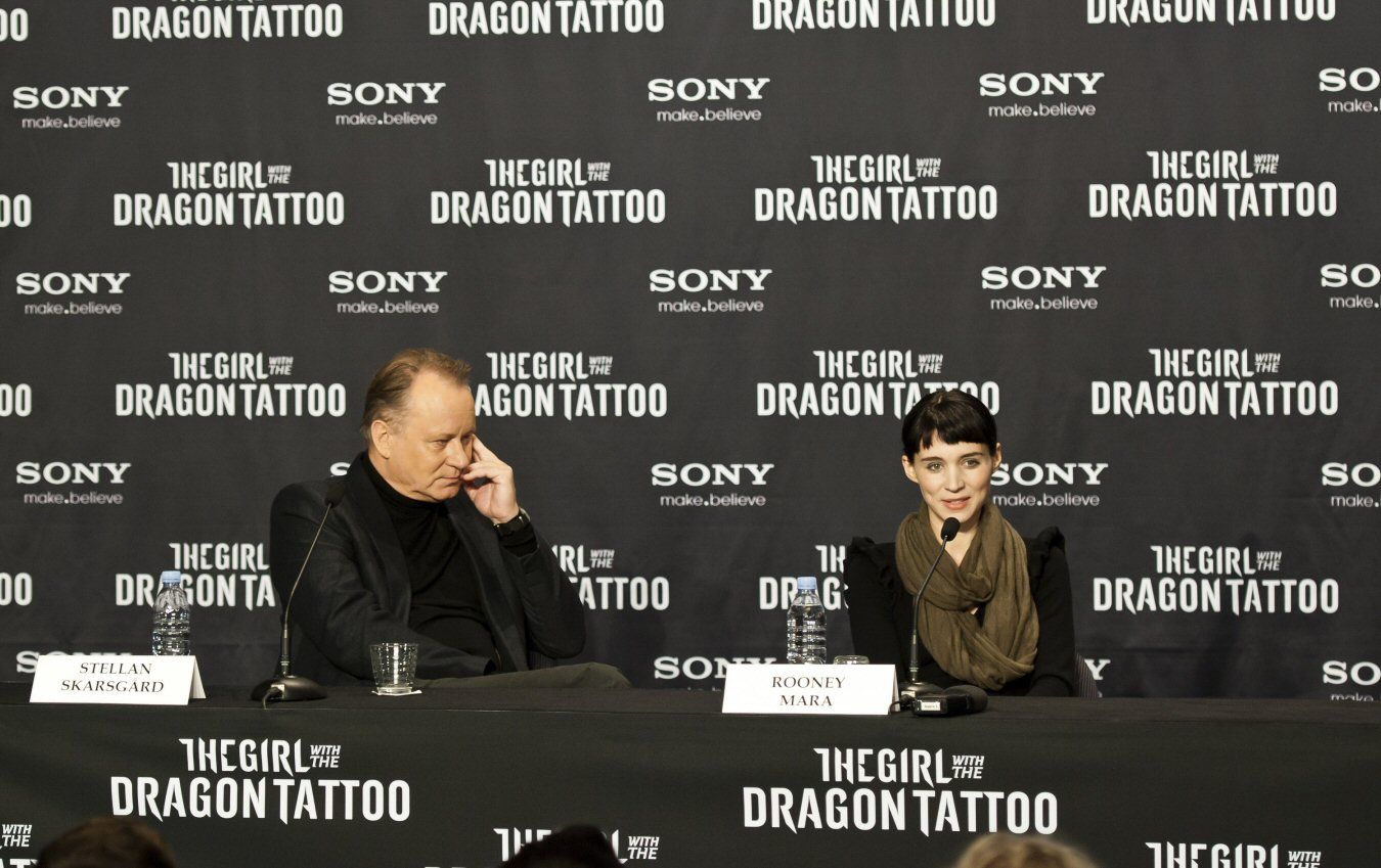 робин райт девушка с татуировкой дракона